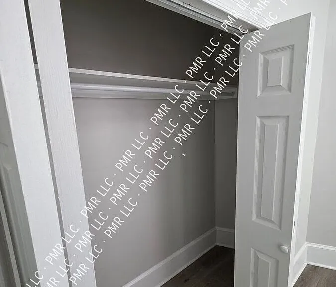 5028 N 12th St #1 — Photo 10