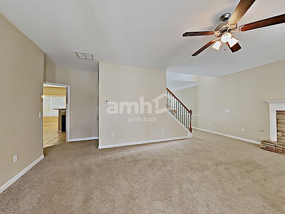 4th image of 3310 Gardenside Dr