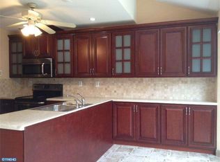 26 Mulberry Dr, Southampton, PA 18966
