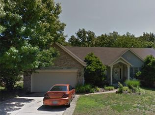 1779 Timber Ridge Estates Dr, Ballwin, MO 63011