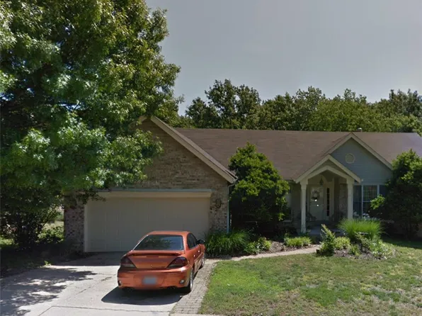 1779 Timber Ridge Estates Dr, Ballwin, MO 63011