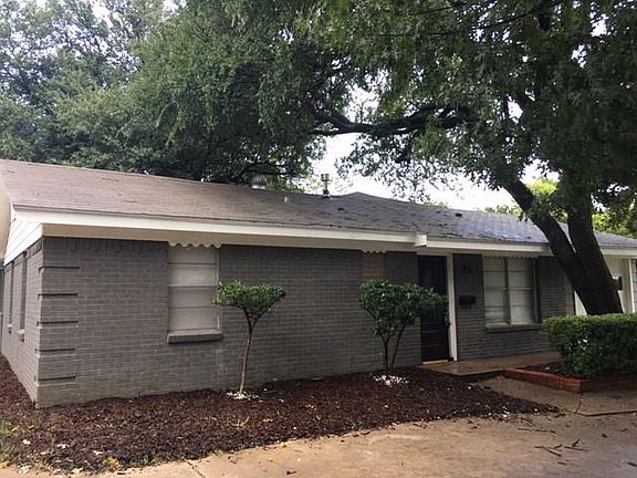 2nd image of 2013 Mount Pleasant Dr