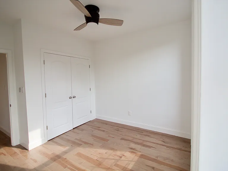 337 Clinton St #3 — Photo 5