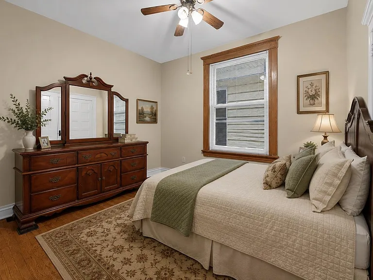 18 Boyd Ave #2 — Photo 23