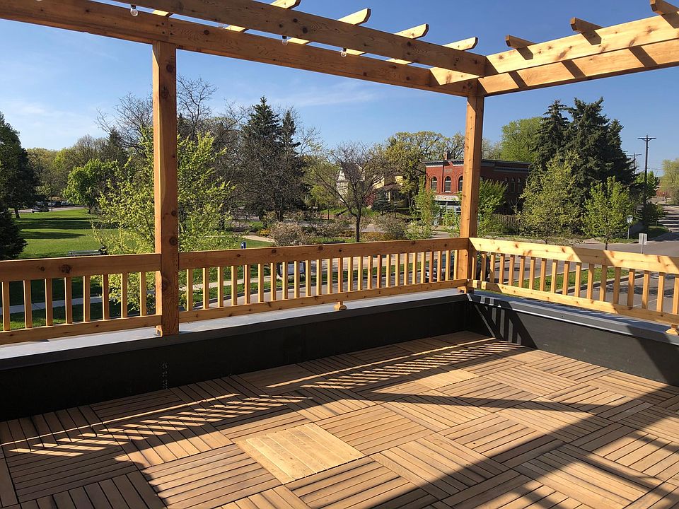 Gorgeous view from the spacious, pergola-covered balcony off the living room.