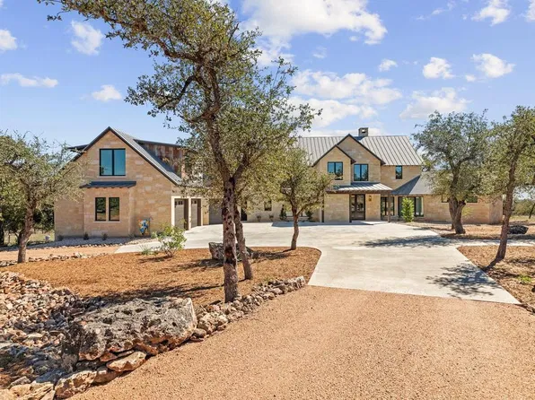 3570 Old Mason Rd, Fredericksburg, TX 78624