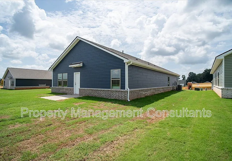 22845 Dashwood Ln — Photo 24