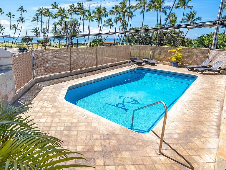 S Kihei Rd — Photo 30