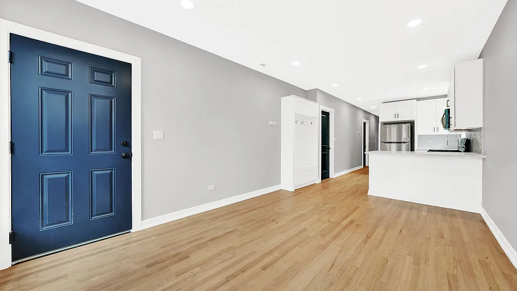 2 bed, $2,100 — Photo 3