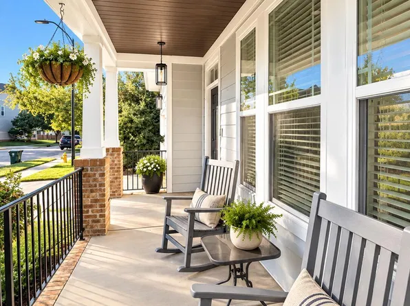 1013 Palace Garden Way, Raleigh, NC 27603