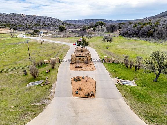 5th image of 2A Arts Way