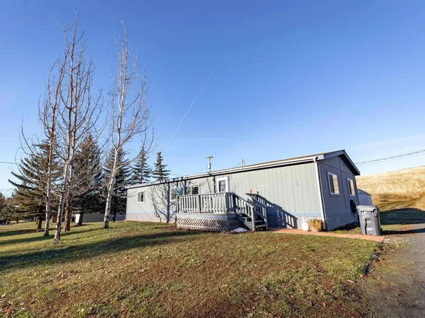 1020 Eid Rd Trlr 8, Moscow, ID 83843