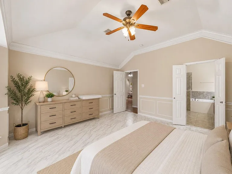 6811 Claire Brook Dr — Photo 9