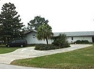 11844 W Bayshore Dr, Crystal River, FL 34429