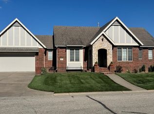 8814 E Churchill Cir, Wichita, KS 67206