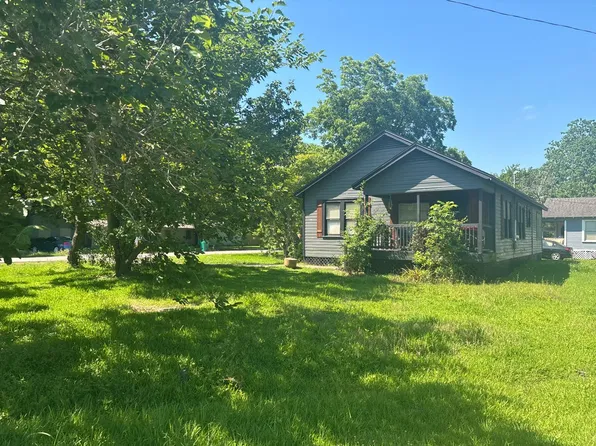 707 Grafton St, La Marque, TX 77568