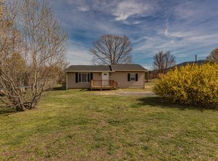 601 Riverside Rd, Buena Vista, VA 24416