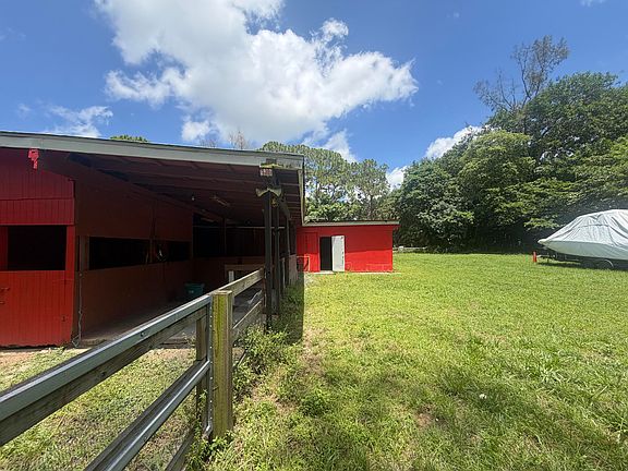 3rd image of 4020 Vinkemulder Rd