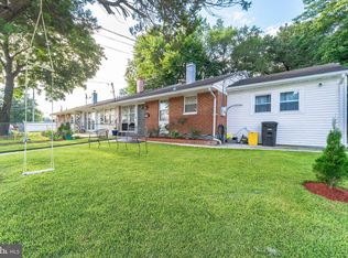 7637 Barlowe Rd, Landover, MD 20785