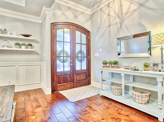 3rd image of 3109 Oakleigh Cir
