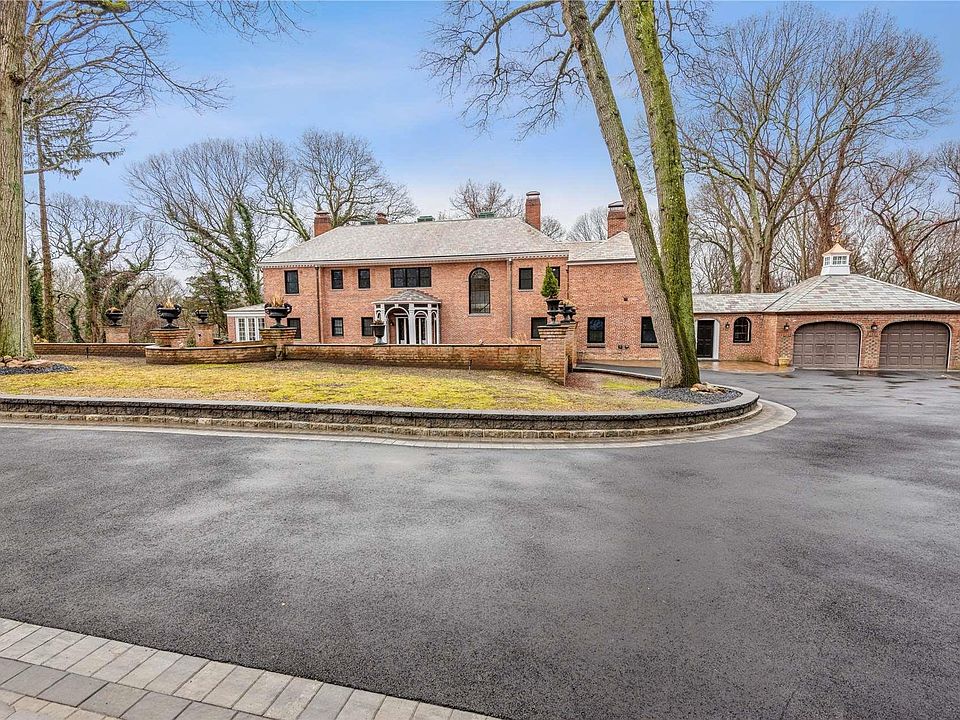 1st image of 12 Hemlock Court