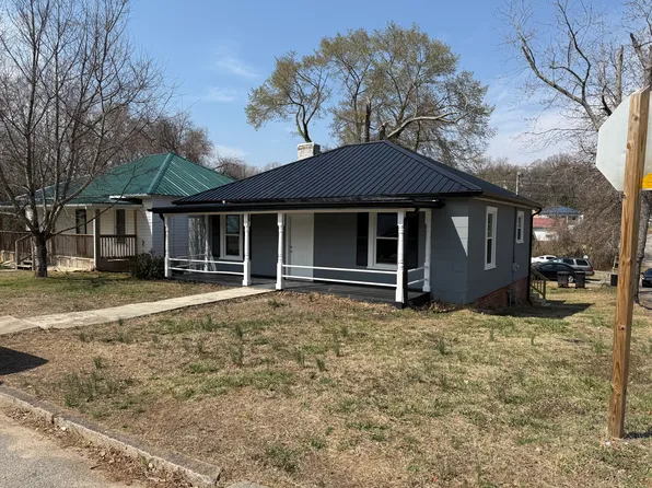 600 Hughes St, Danville, VA 24541