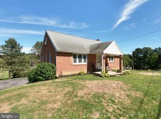 2153 Weisstown Rd, Boyertown, PA 19512