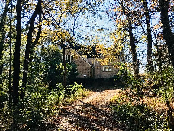 Gorgeous Winding Drive