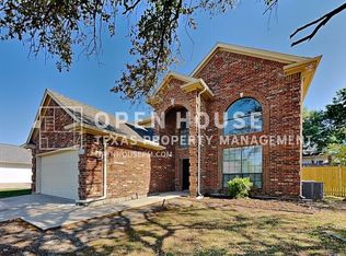 2013 Nugent Dr, Mansfield, TX 76063