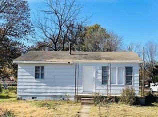 501 S Cypress St, Parma, MO 63870