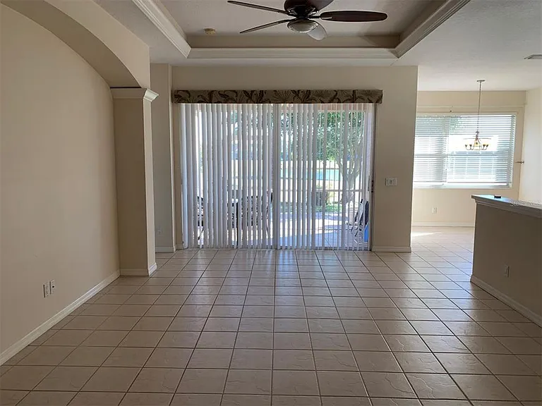 2274 Boxwood St — Photo 3
