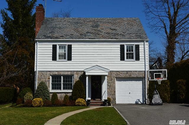 1st image of 31 Fairmount Blvd