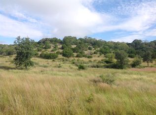 300 Hidden Hills Ranch Rd, Center Pt, TX 78010