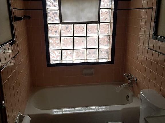 5th image of 5803 Hampton Ave