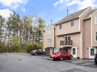 275 Donohue Rd APT 15, Dracut, MA 01826