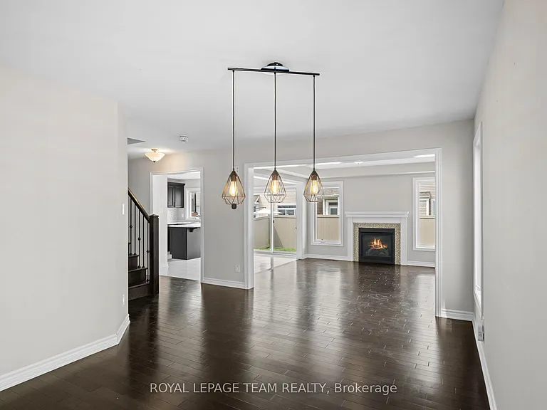 127 Solaris Dr — Photo 5