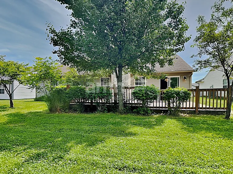 8018 Bitternut Dr — Photo 21