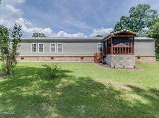 45 Melvin Rd, Perkinston, MS 39573