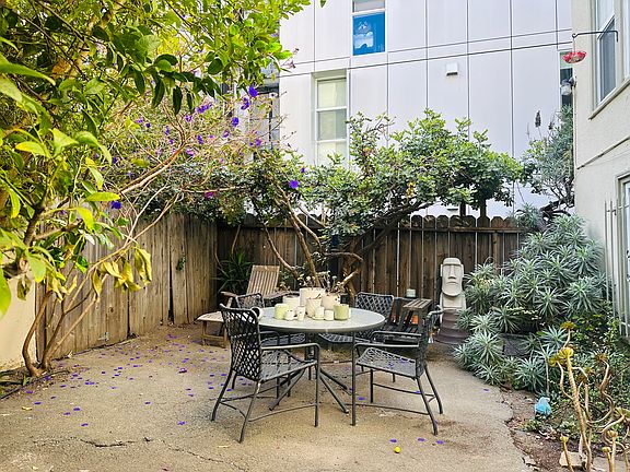 Tenant common area courtyard