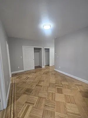 Rented by Aidonis Realty | media 9