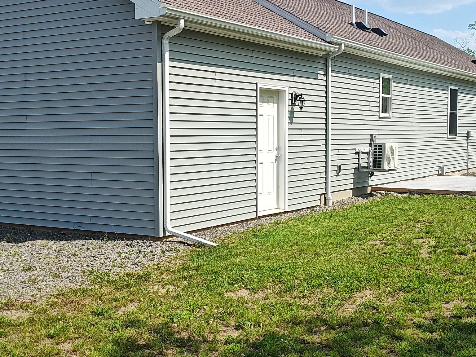 2 bed, 996 sqft, $1,750 — Photo 3