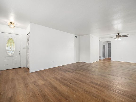 4th image of 829 Ken St