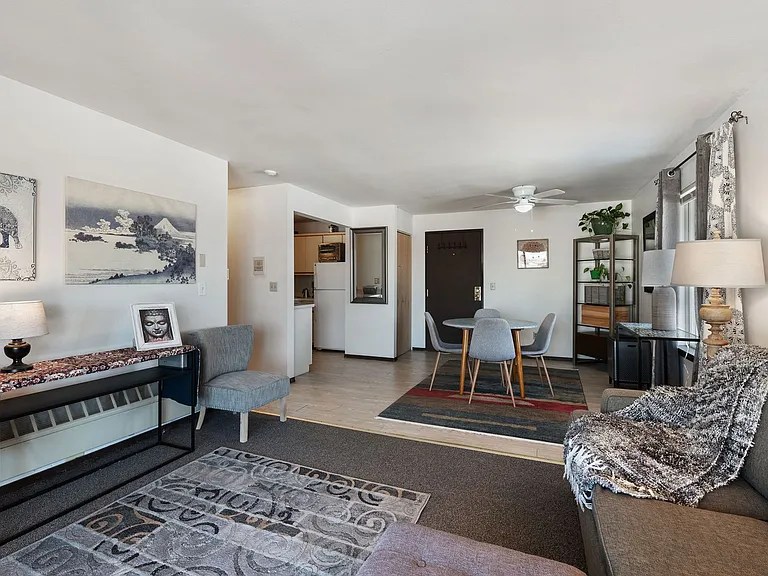7900 Harwood Ave — Photo 3