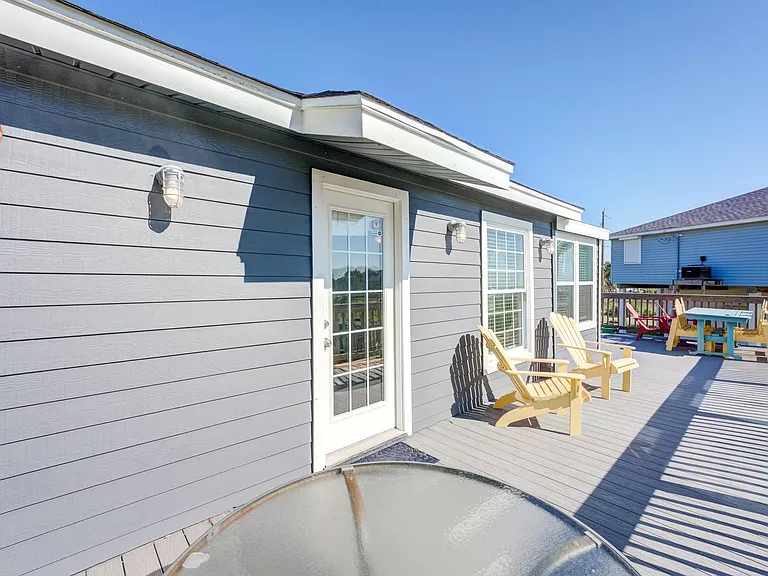 4211 Surf Dr — Photo 33
