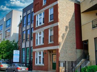 1529 W Fry St APT 3R, Chicago, IL 60642