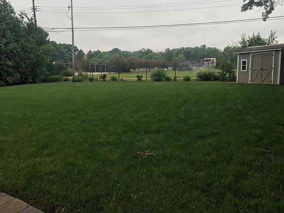 2nd image of 339 Katherine Ave