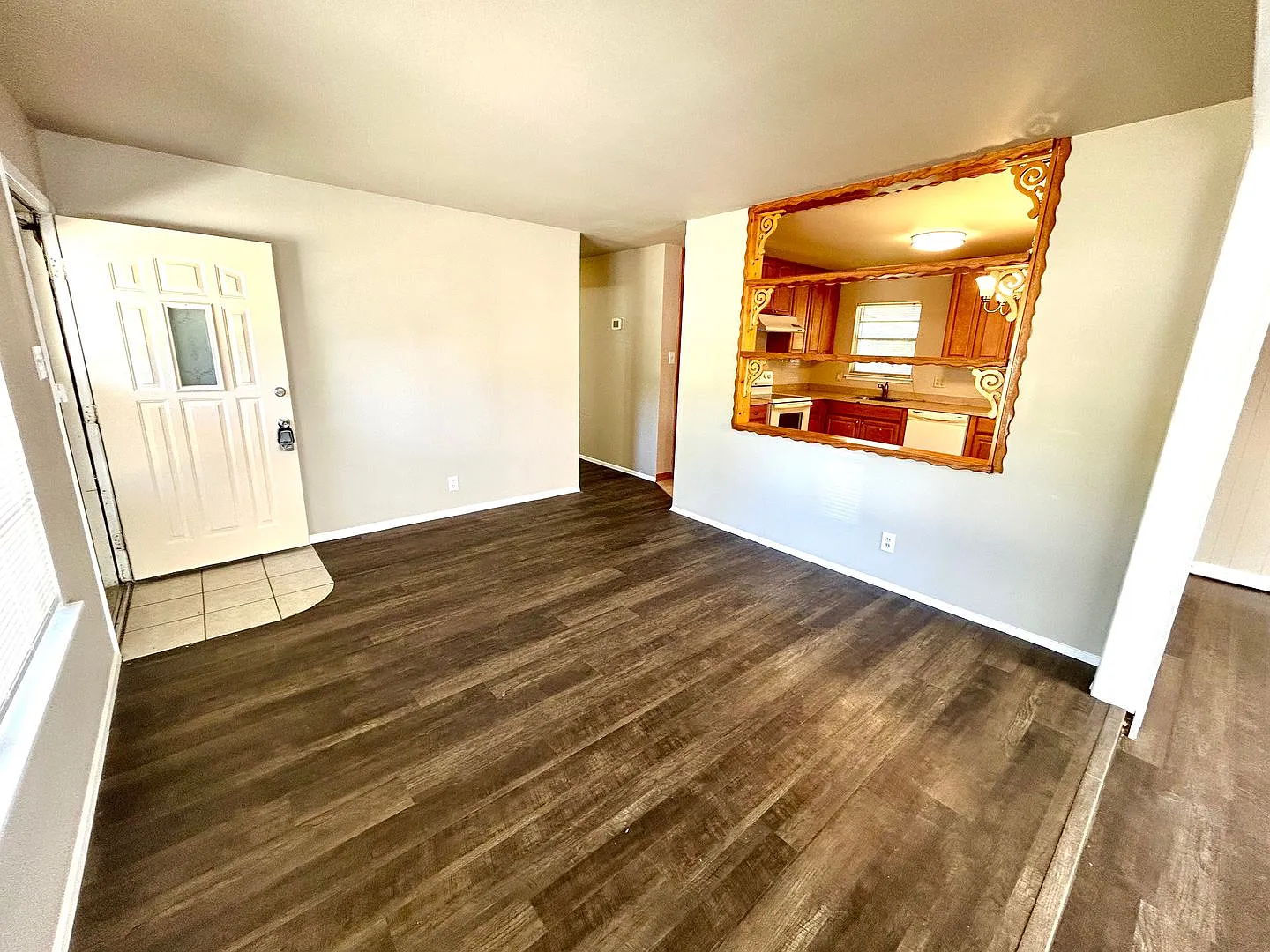 *Coming Soon* Cozy & Convenient 3 Bedroom Home Near Shopping & Highways! — Photo 4