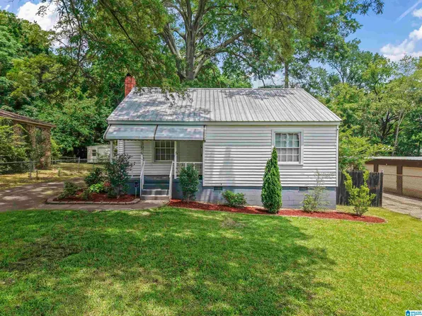 116 Louis Ave, Bessemer, AL 35023
