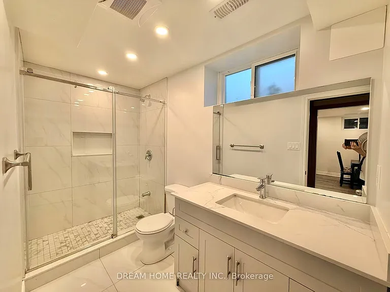 5 Horizon Cres #BASEMENT — Photo 2