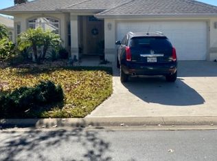 69 Raintree Cir, Palm Coast, FL 32164